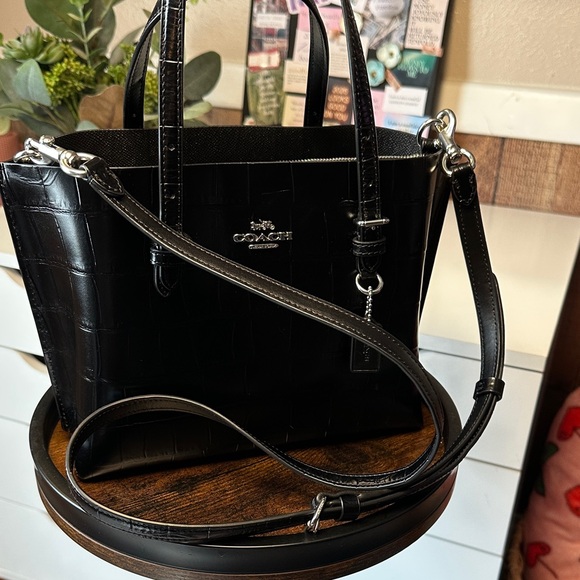 Mollie Coach Black Croc-Embossed Tote 25 - Picture 8 of 9